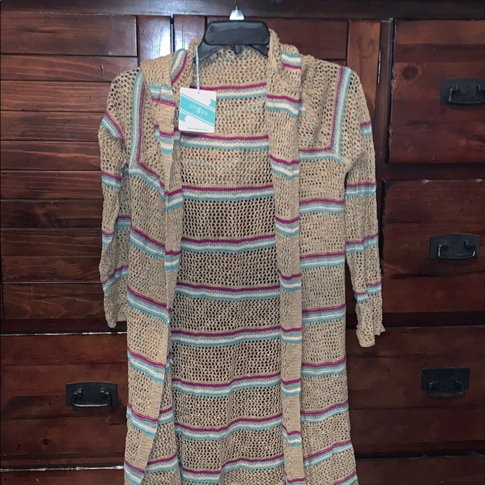 Women’s cardigan with hood